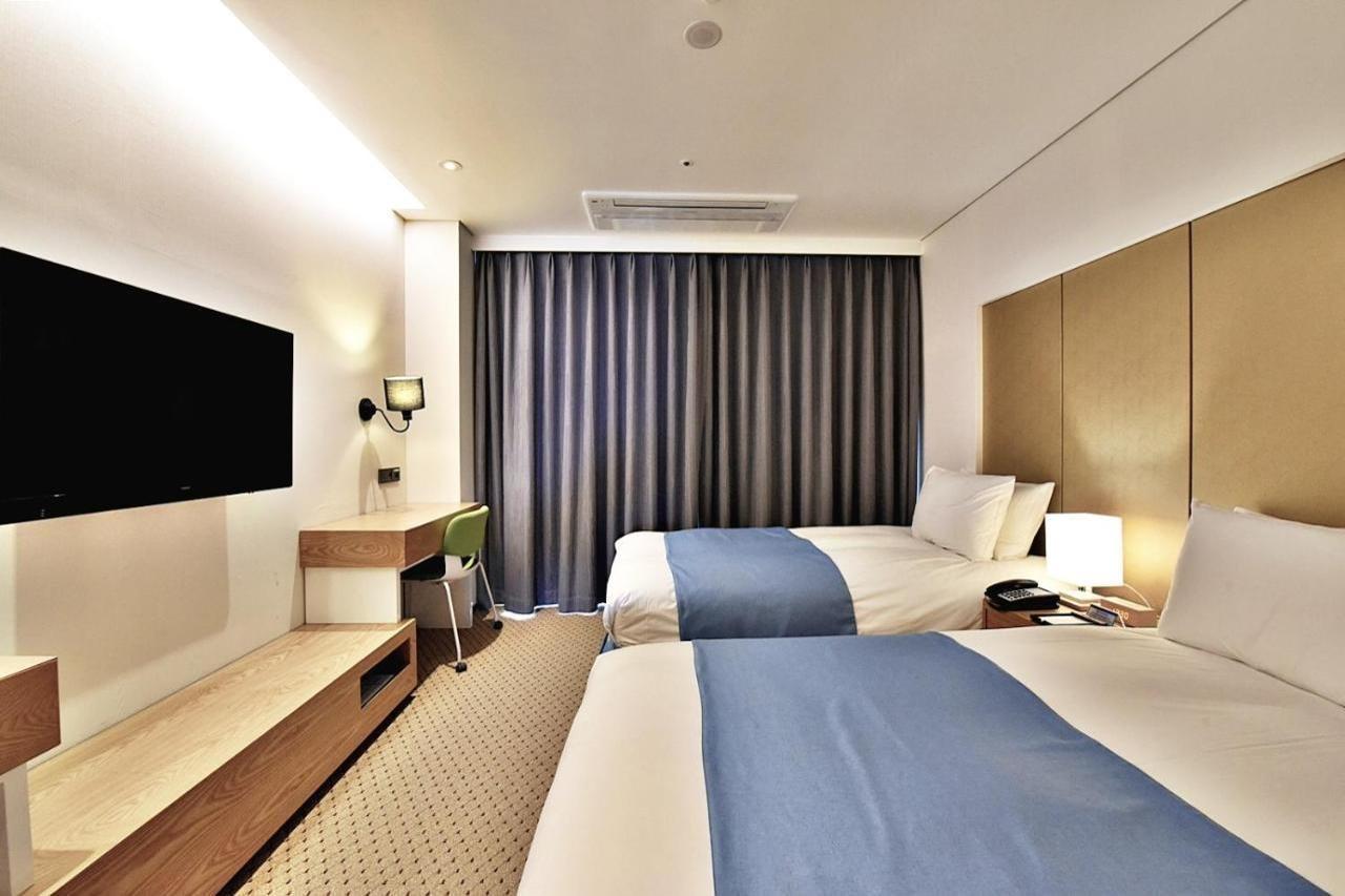 Hotel Whistlelark Jeju Exterior foto