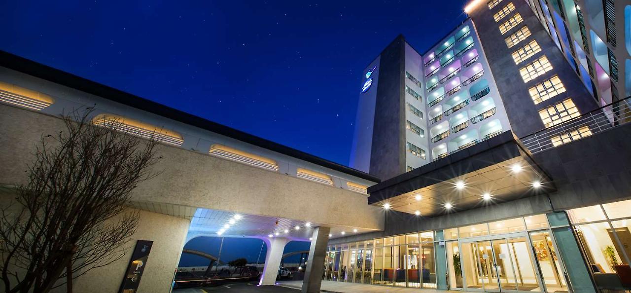 Hotel Whistlelark Jeju Exterior foto